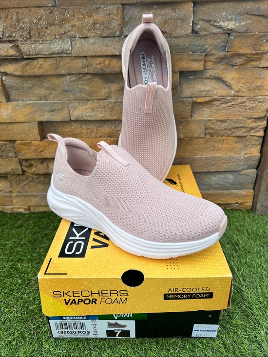 Skechers Shoes - SKECHERS SIZE 7 Women's Vapor Foam True Classic slip-on sneakers light pink rose